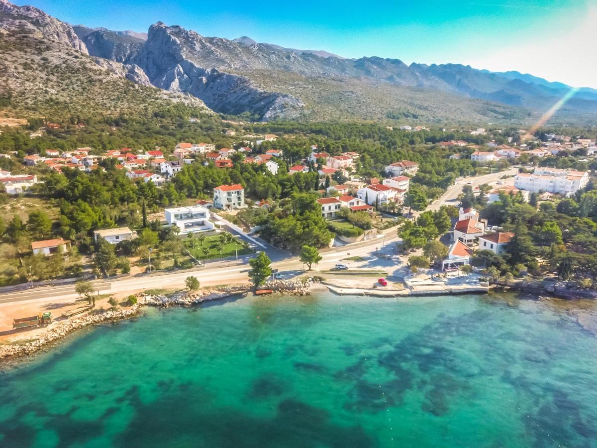 In Olive Garden Apartment Starigrad Paklenica Exterior foto